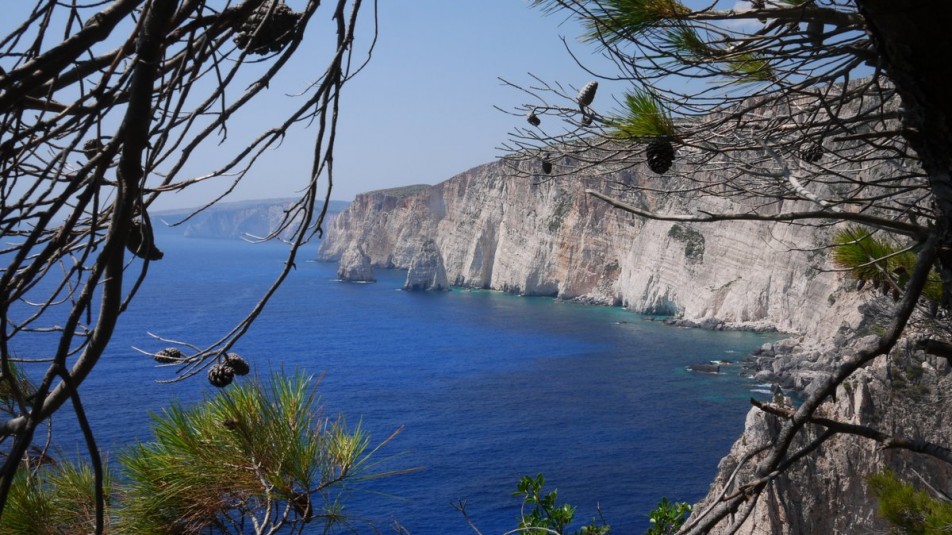 Exploring the most astonishing sea sides of the western Zakynthos