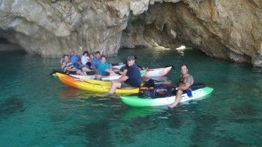 sea kayak in turtle island
