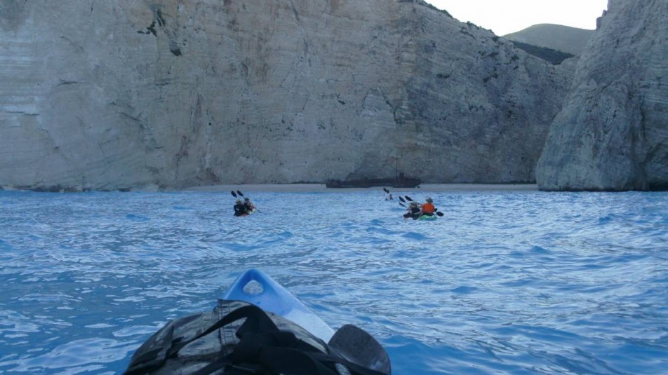 θαλασσιο καγιακ στο ναυαγιο ζακυνθου