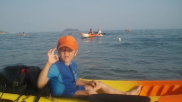 Sea kayak moments in Pelouzo island