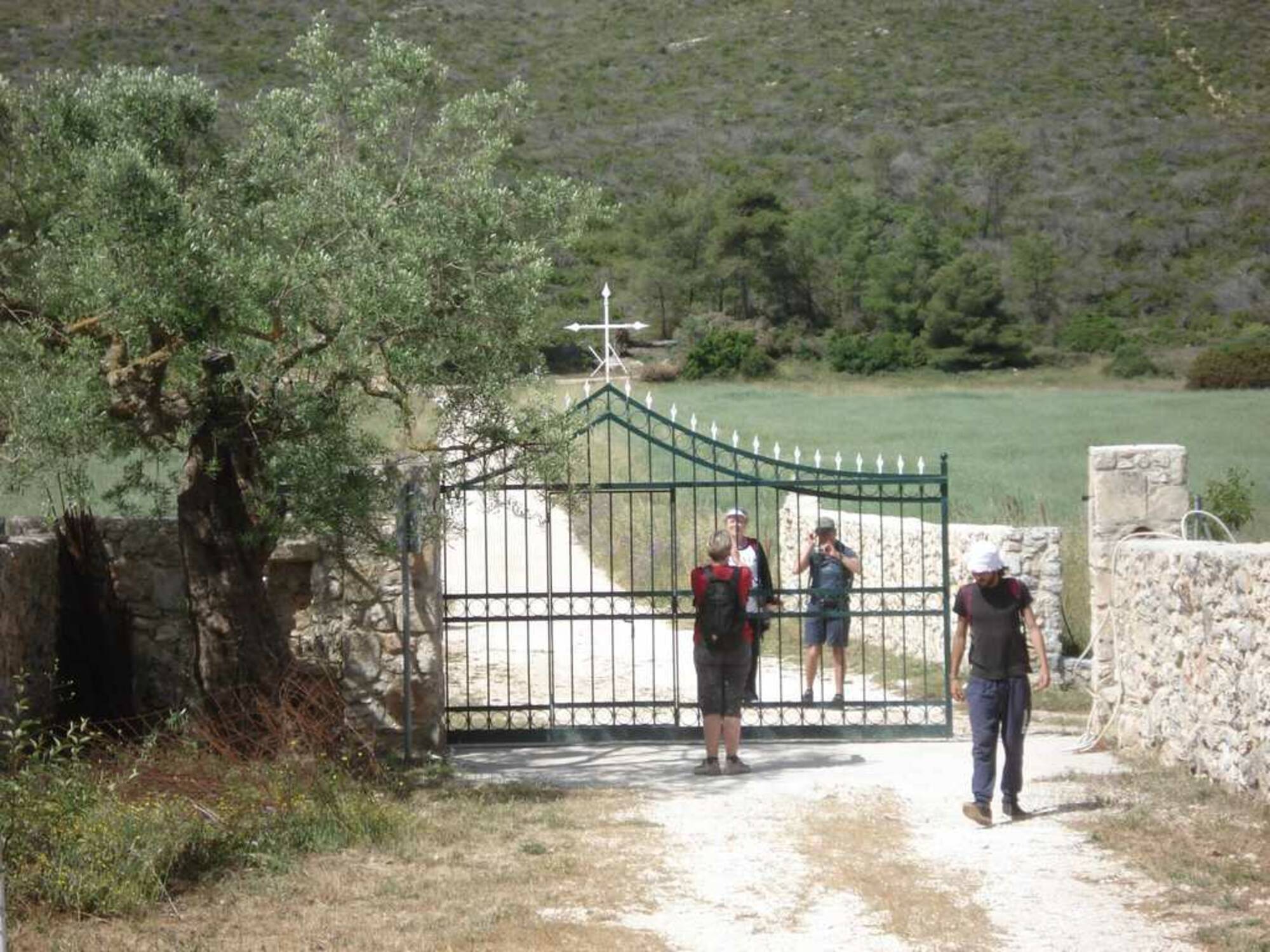 Hike around Zante mountains in the area of Louha